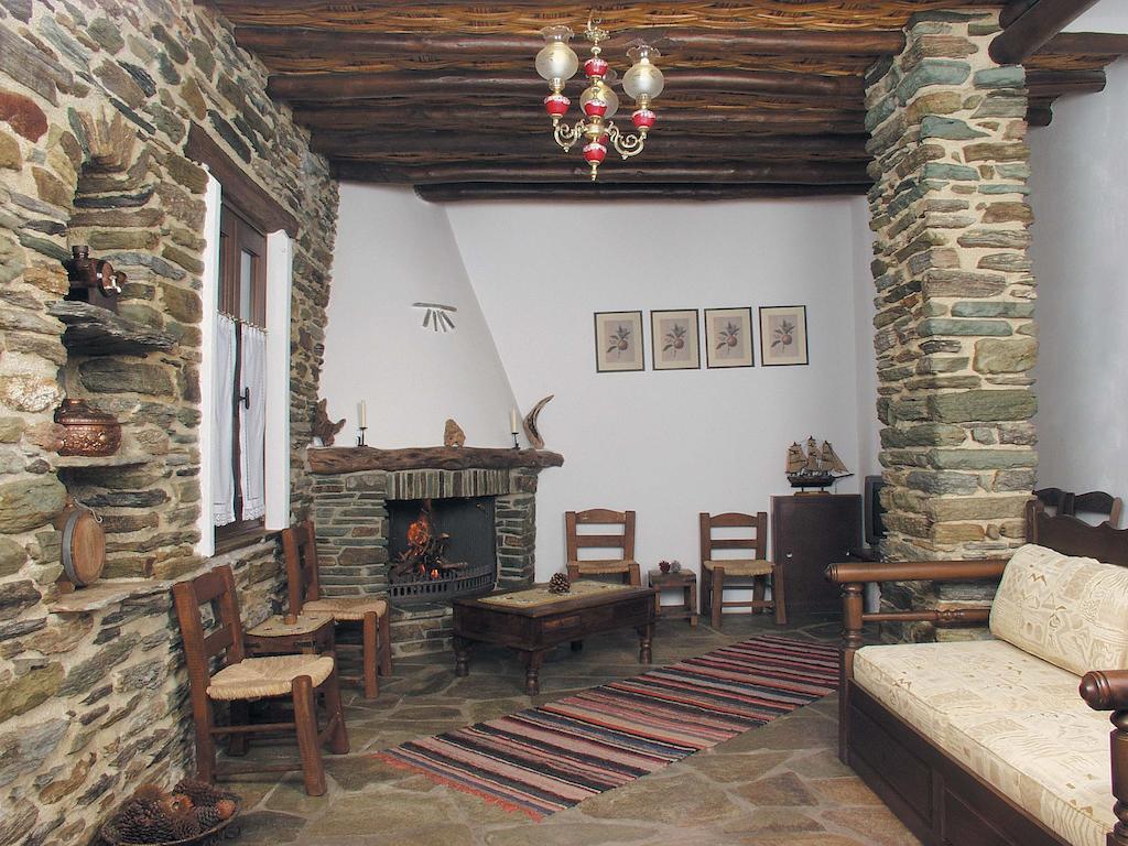 Anastasia Luxury Villas Ano Gavrio Room photo